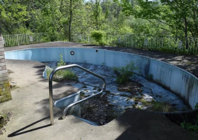 Before Abandoned House (7010 Deer Run) (5) Remodeler Columbus Oh Heitmeyer Build