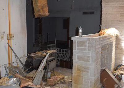 Before Abandoned House (7010 Deer Run) (6) Remodeler Columbus Oh Heitmeyer Build